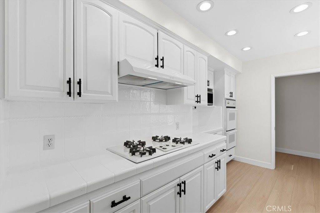 15952 Kalisher, Granada Hills, CA 91344