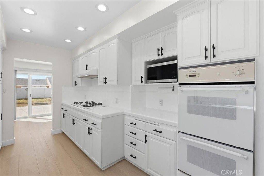 15952 Kalisher, Granada Hills, CA 91344