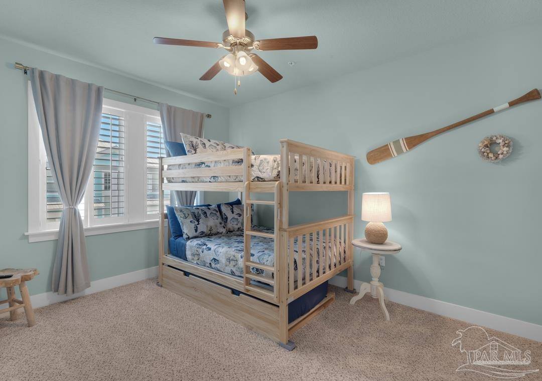 1477 Seaside Cir, Navarre Beach, FL 32566