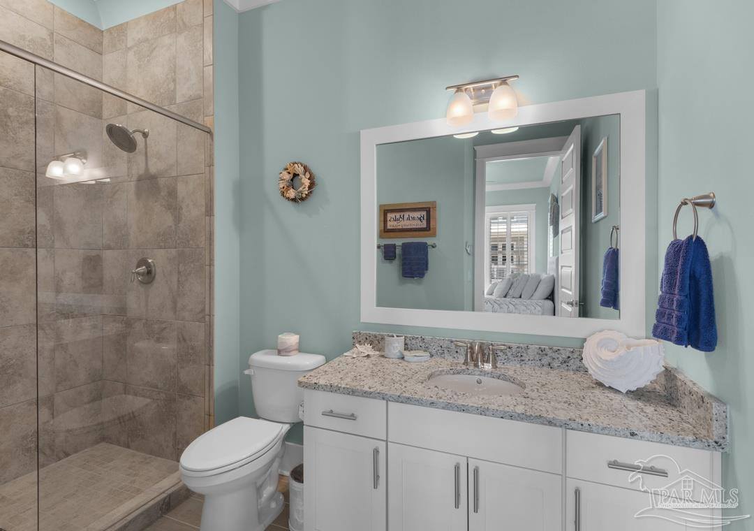 1477 Seaside Cir, Navarre Beach, FL 32566