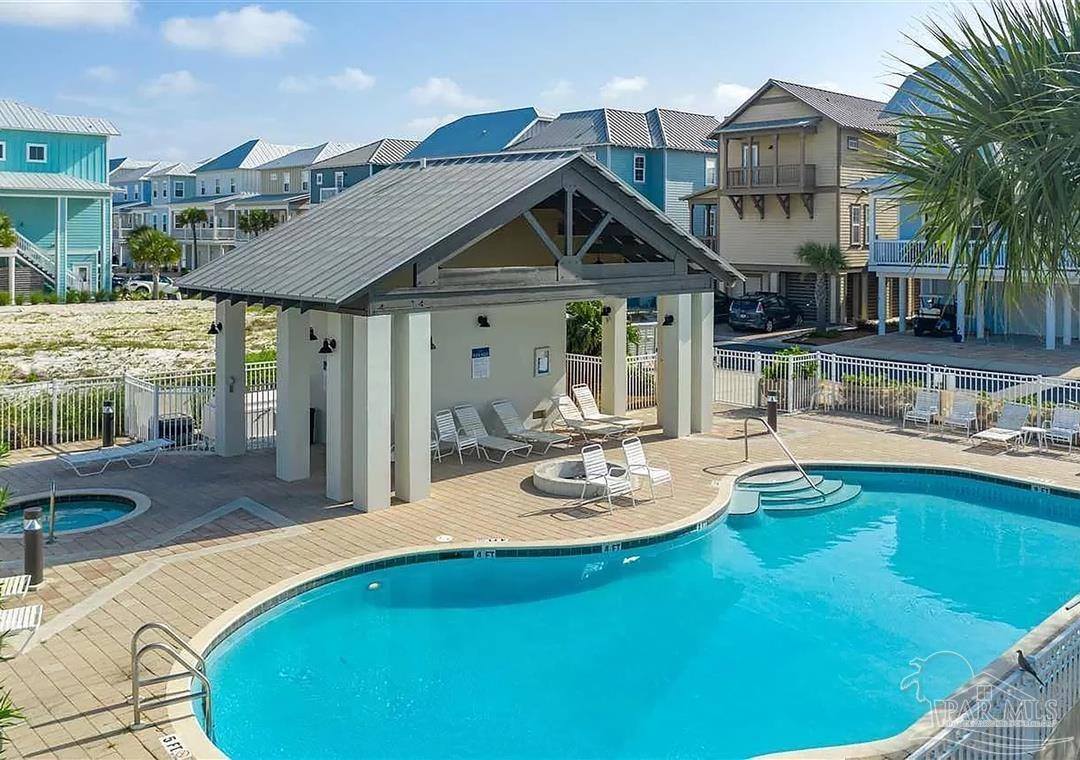 1477 Seaside Cir, Navarre Beach, FL 32566