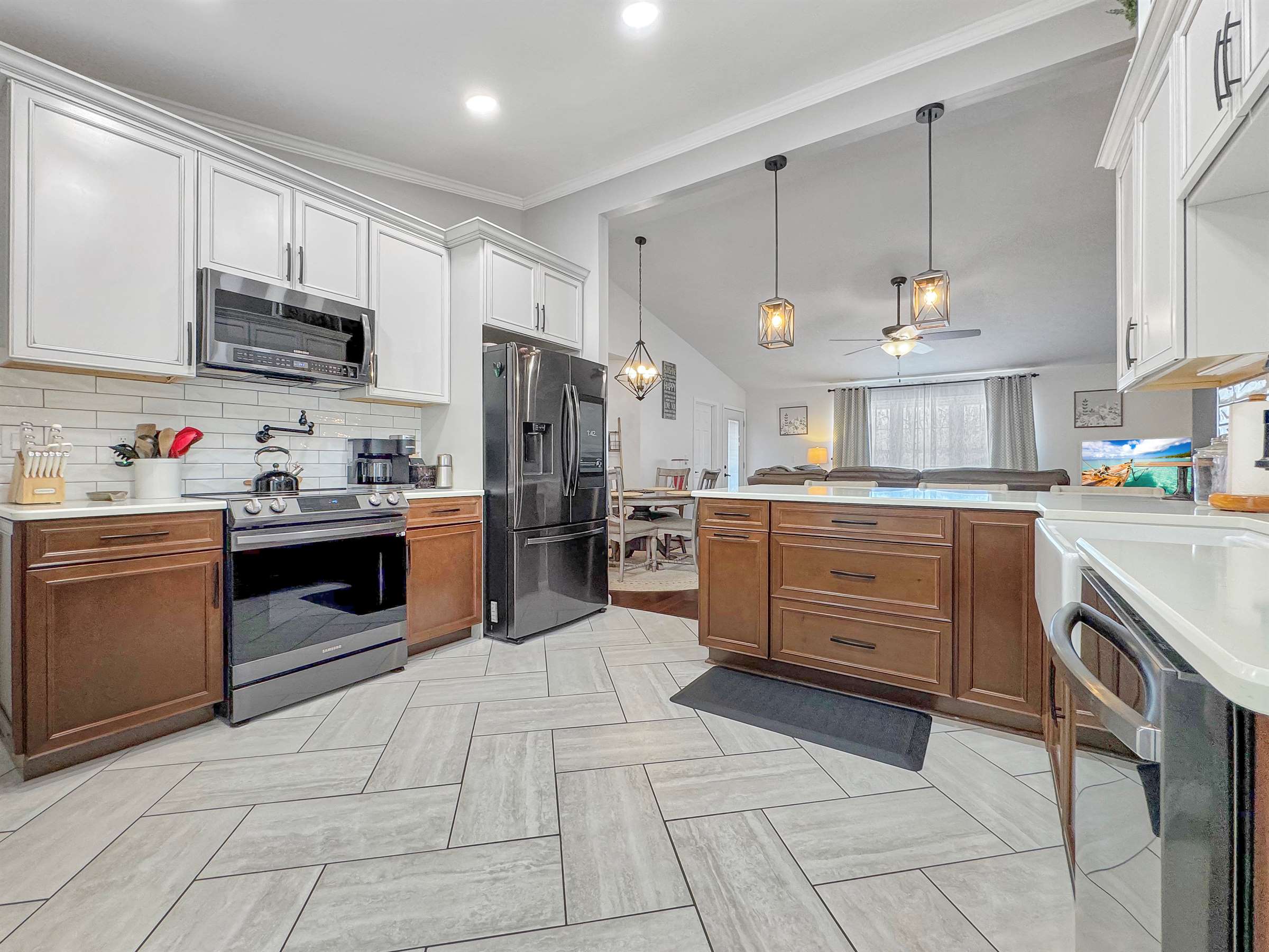 268 Westfield, West Terre Haute, IN 47885