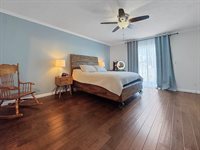 268 Westfield, West Terre Haute, IN 47885