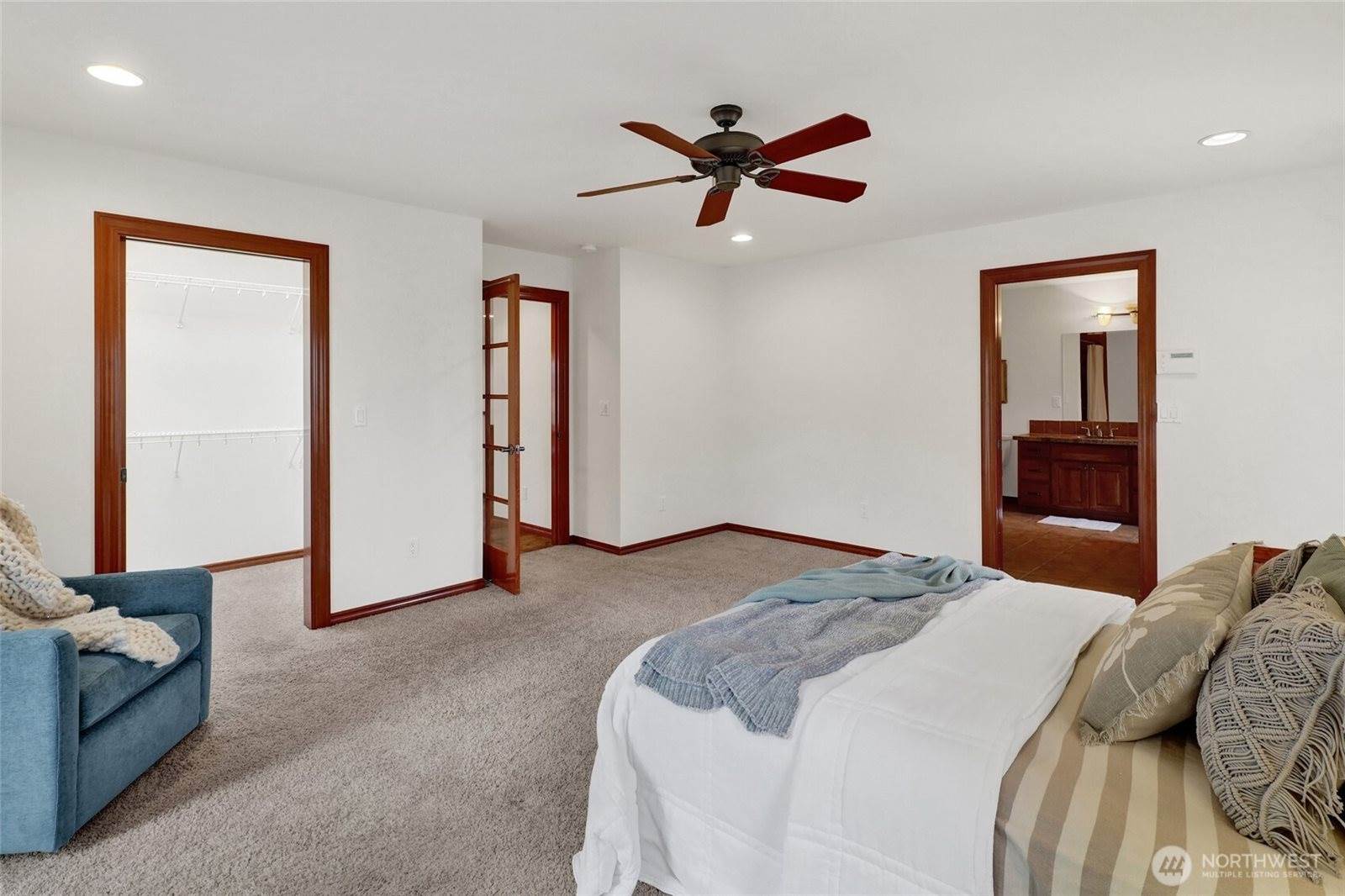 2511 Crescent Street, Ferndale, WA 98248