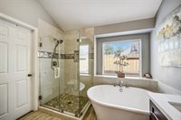 13419 Highland Park Court, Houston, TX 77070