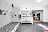 10200 Shoshone Avenue, Northridge, CA 91325