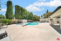 10200 Shoshone Avenue, Northridge, CA 91325