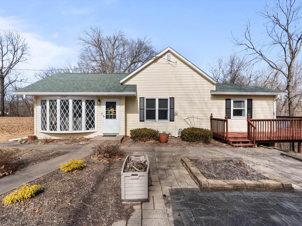 1440 45th Street, Moline, IL 61265