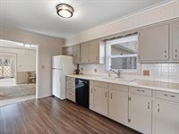 1440 45th Street, Moline, IL 61265