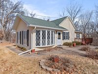 1440 45th Street, Moline, IL 61265