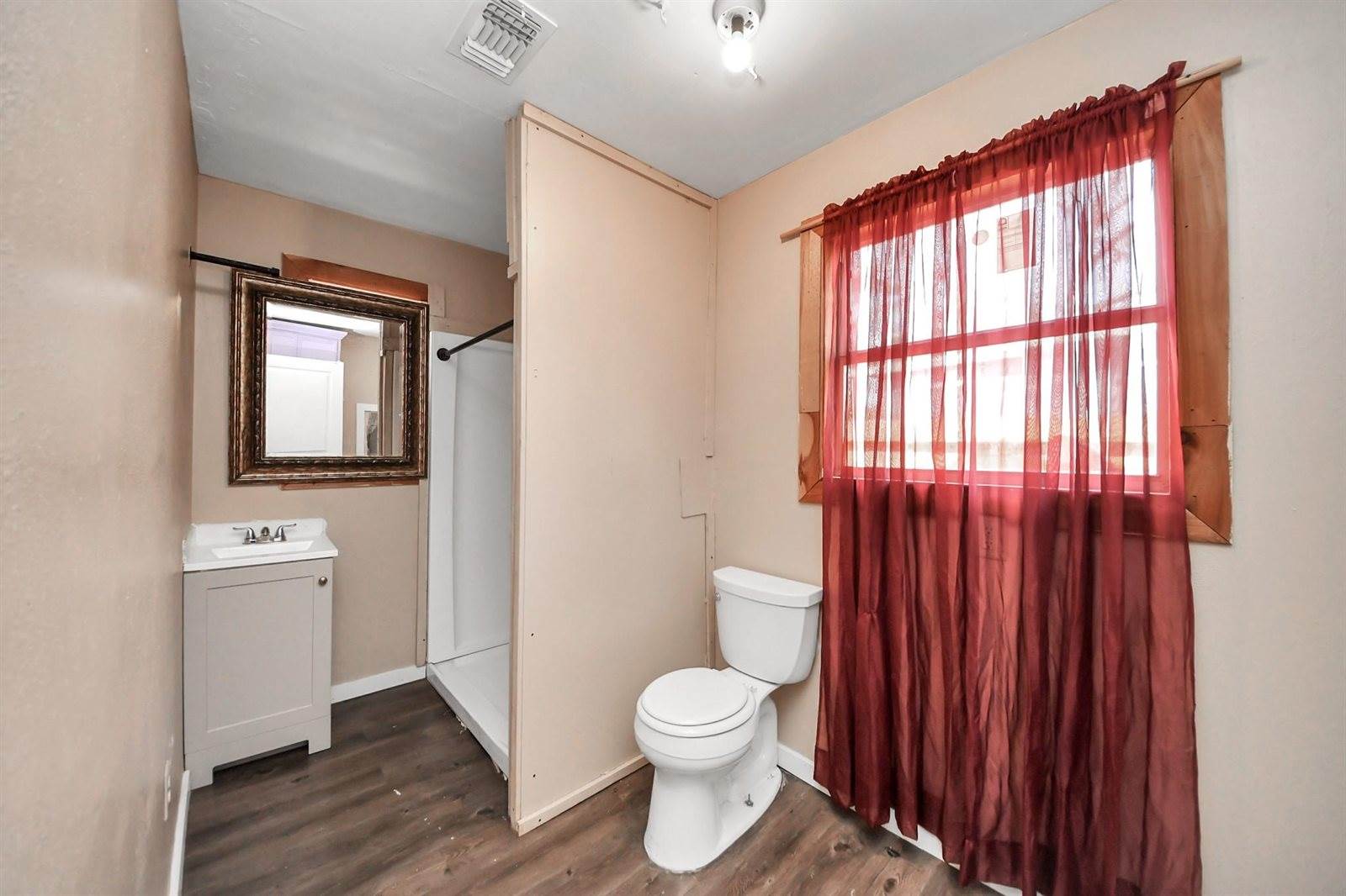 20918 Dunn, New Caney, TX 77357