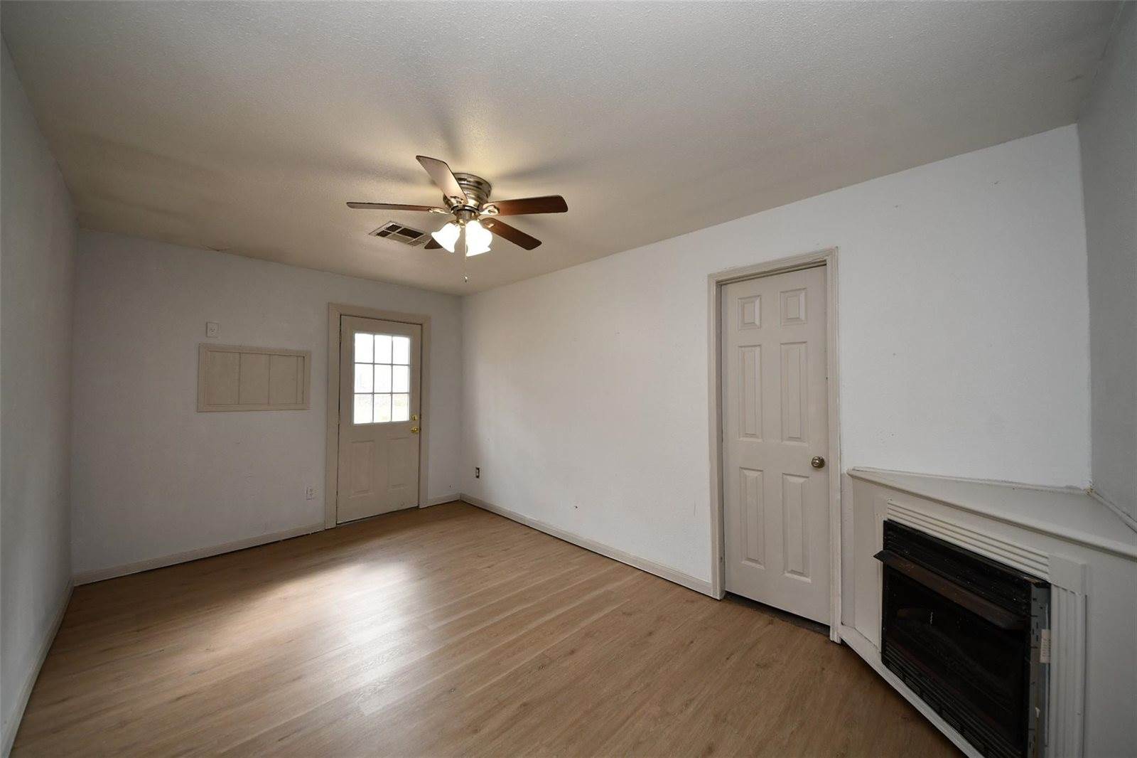 20918 Dunn, New Caney, TX 77357