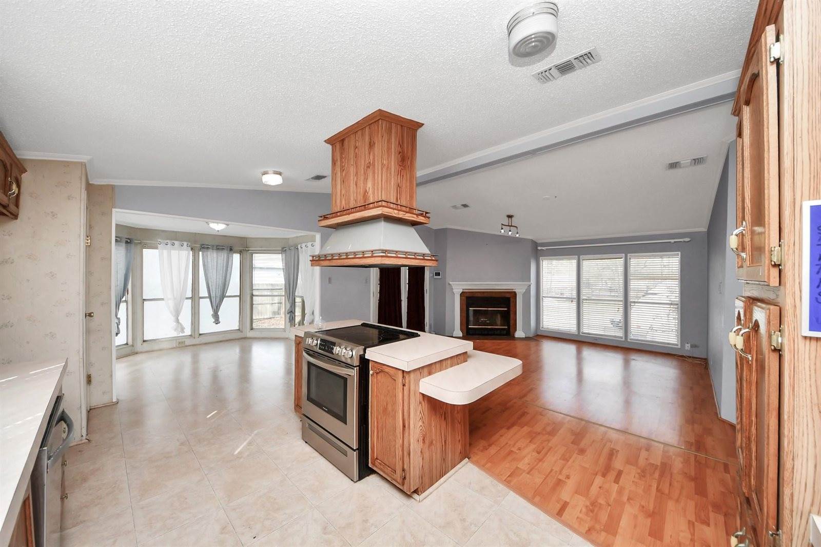 20918 Dunn, New Caney, TX 77357