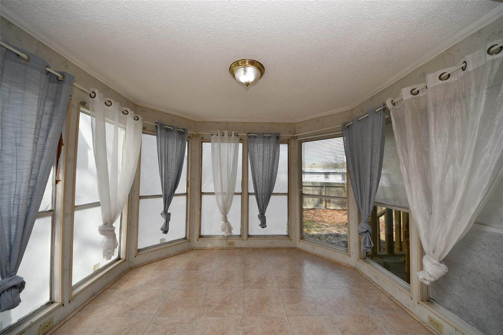 20918 Dunn, New Caney, TX 77357