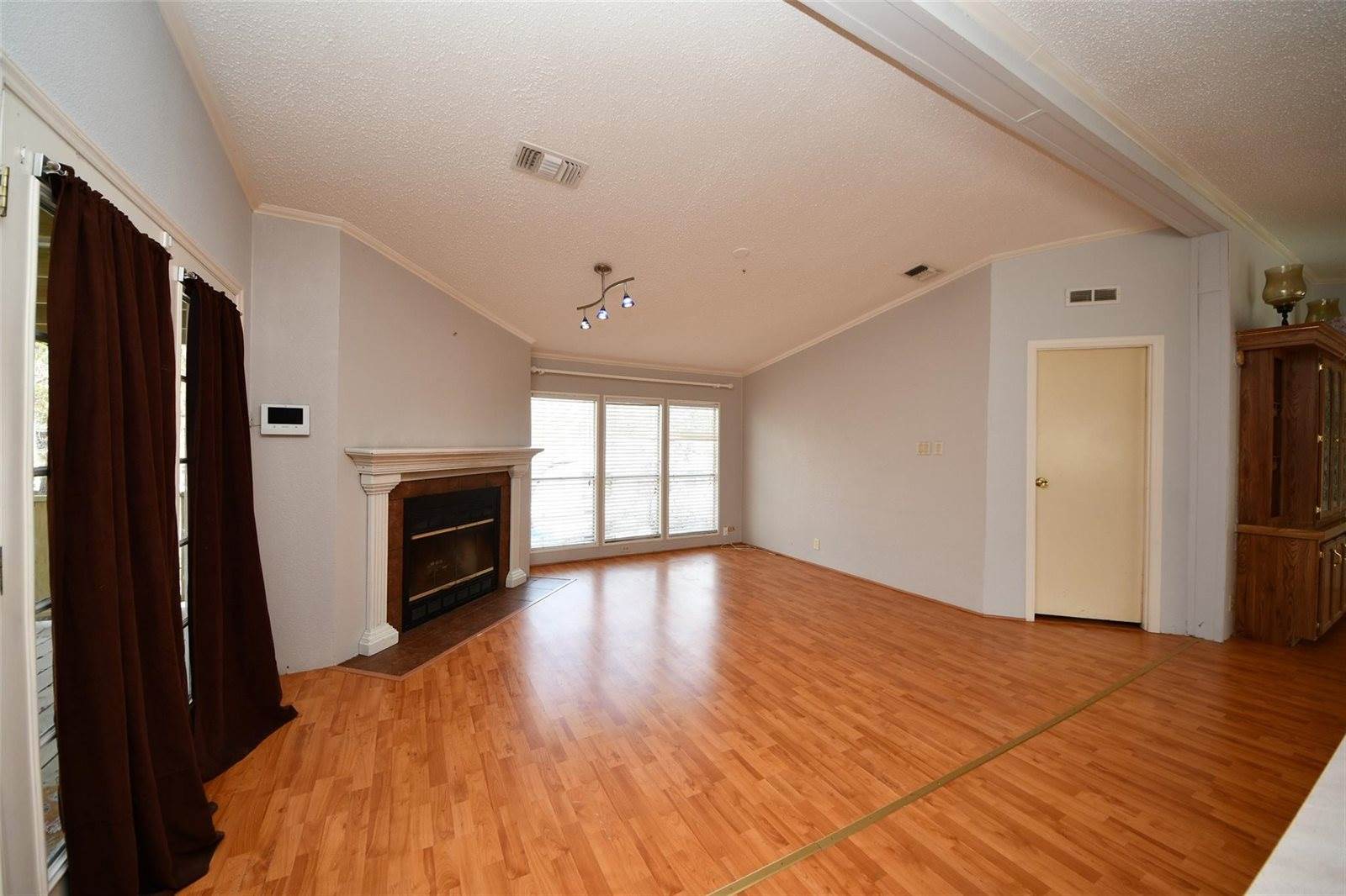 20918 Dunn, New Caney, TX 77357