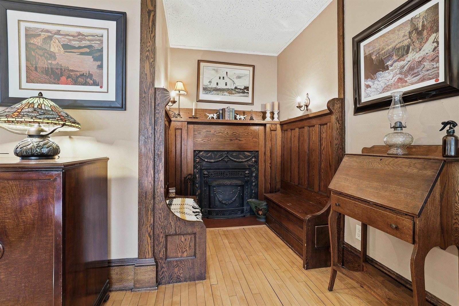 404 High Street, Waupaca, WI 54981