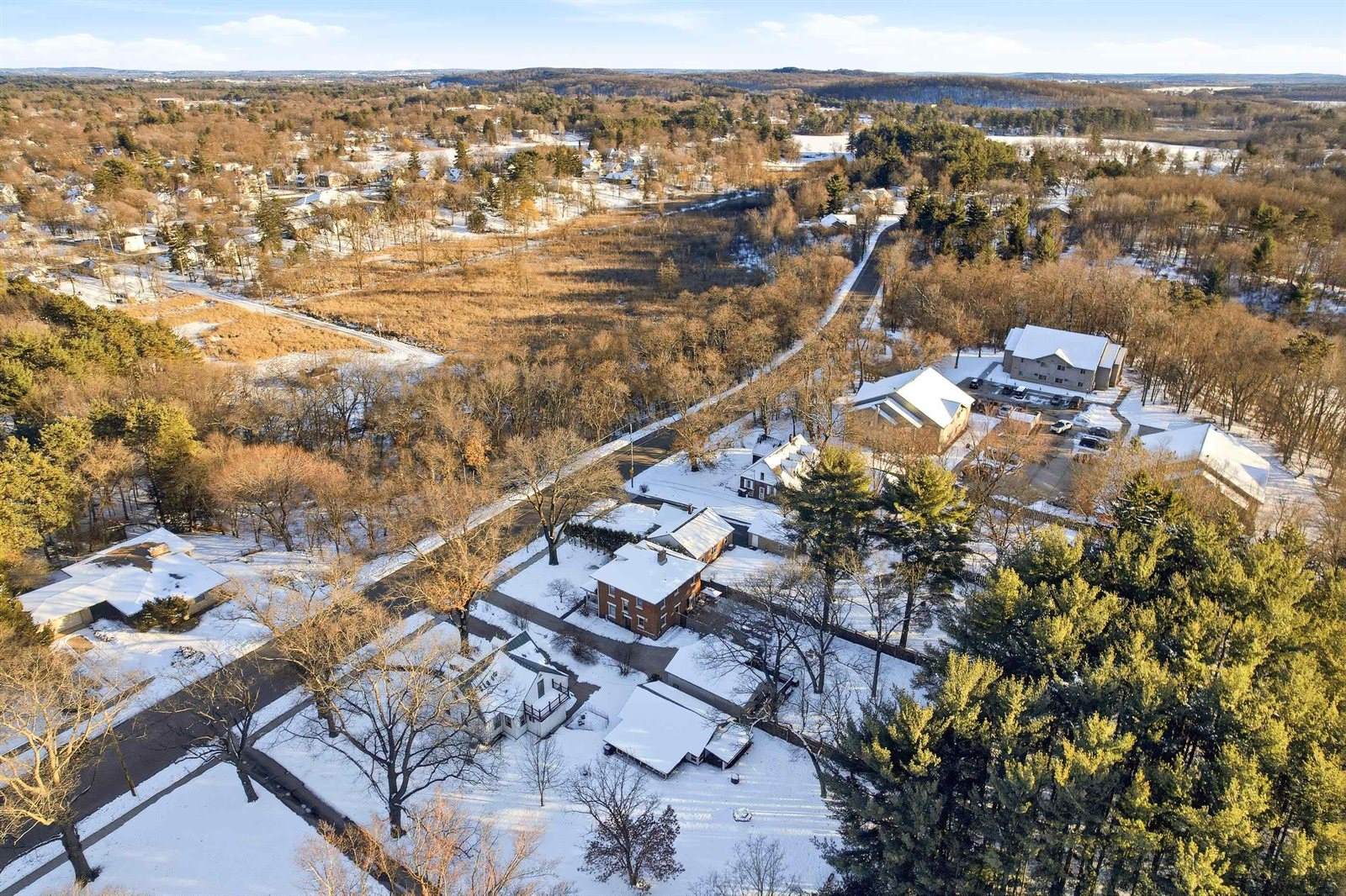 404 High Street, Waupaca, WI 54981