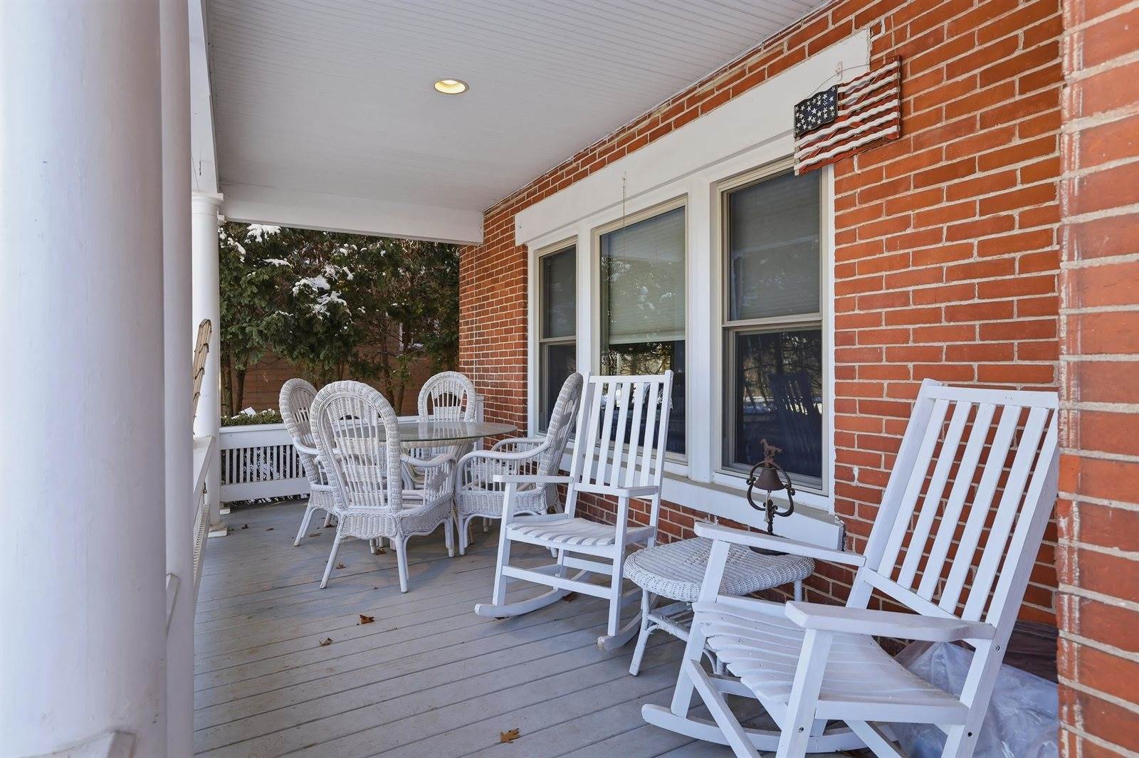 404 High Street, Waupaca, WI 54981
