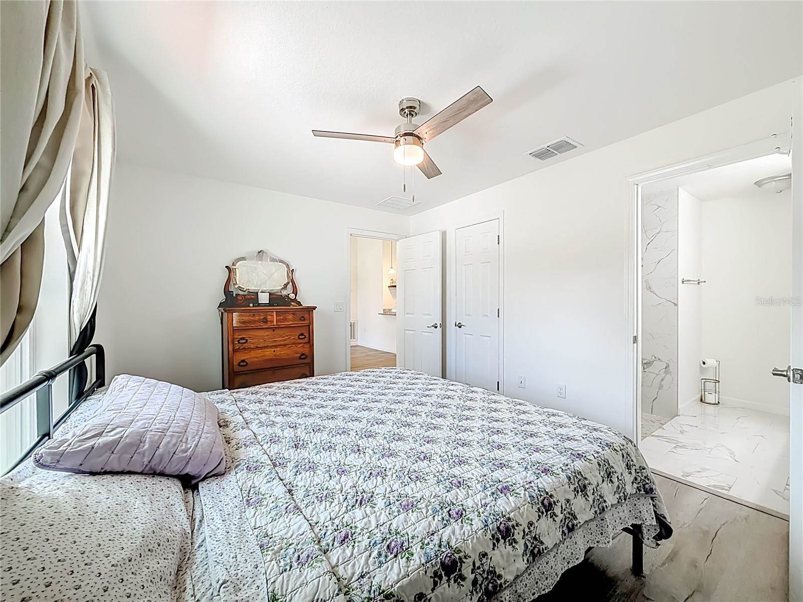 6488 NW 13TH Avenue, Ocala, FL 34475