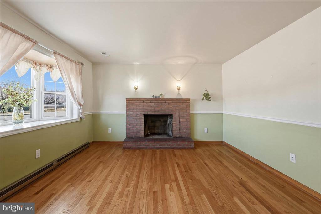 200 Washington Avenue, Front Royal, VA 22630