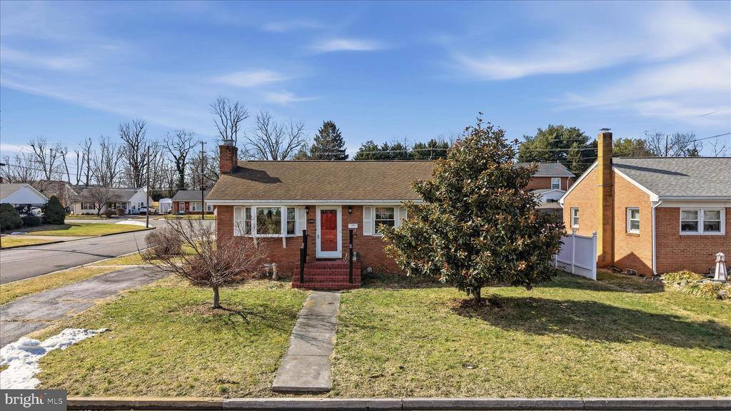 200 Washington Avenue, Front Royal, VA 22630