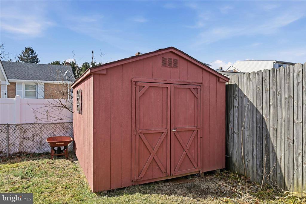 200 Washington Avenue, Front Royal, VA 22630