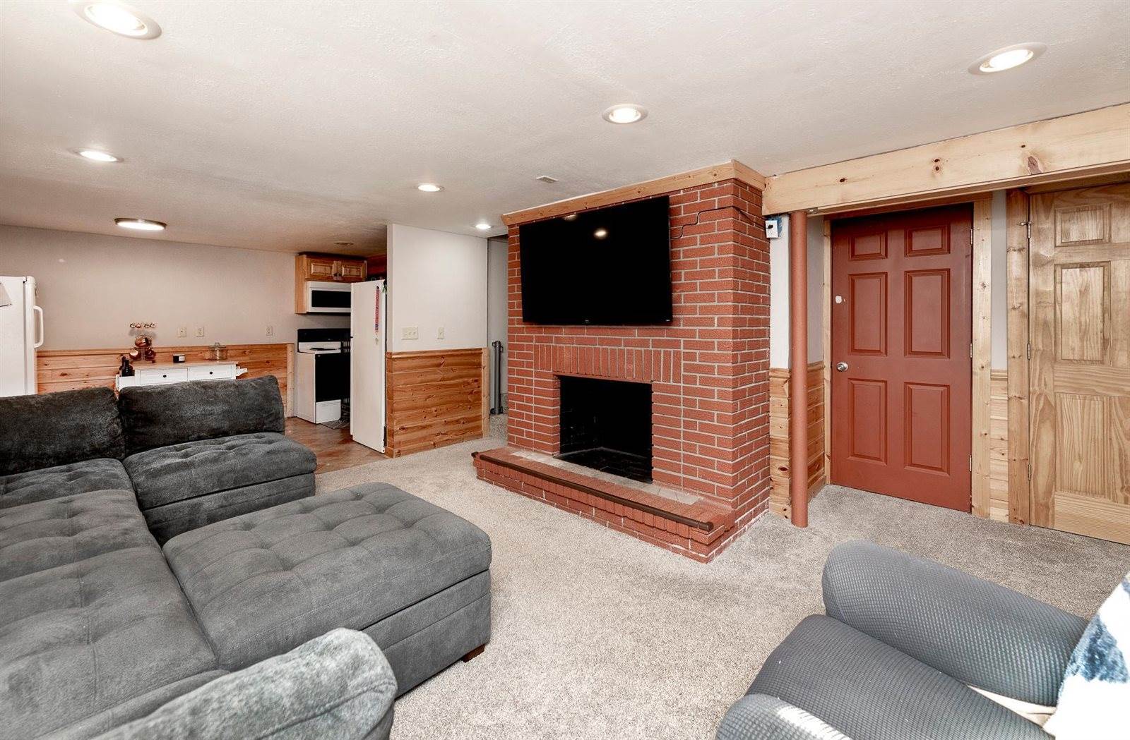 320 22nd Avenue South, Moorhead, MN 56560