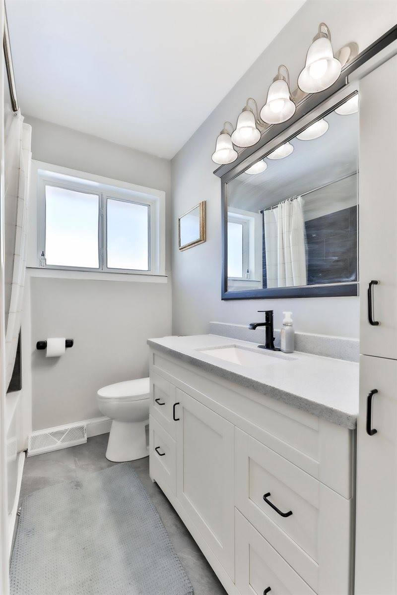 320 22nd Avenue South, Moorhead, MN 56560