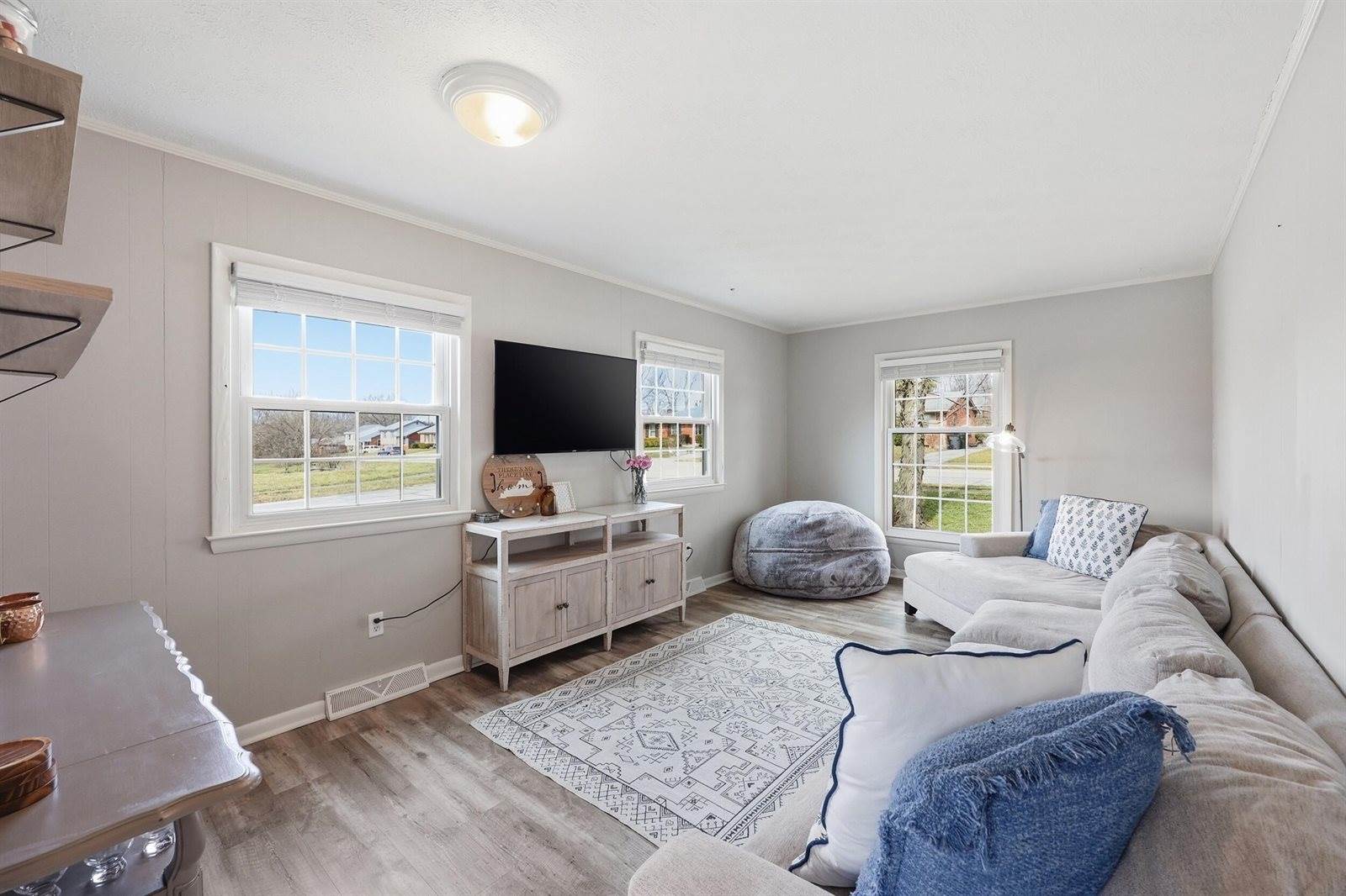 446 Yale Drive, Lexington, KY 40517