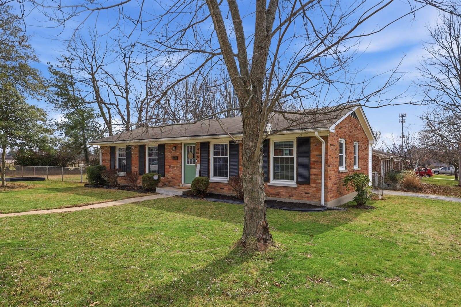 446 Yale Drive, Lexington, KY 40517