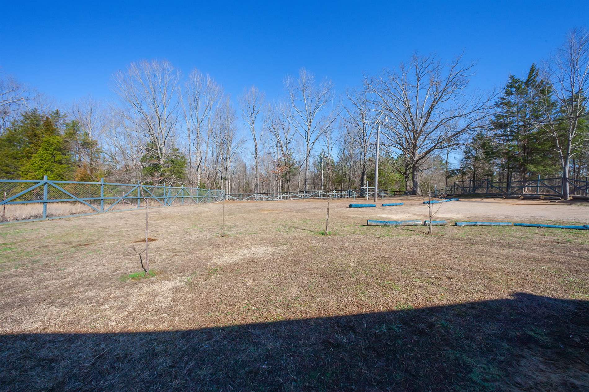 1290 Sycamore Dr, Morris Chapel, TN 38361