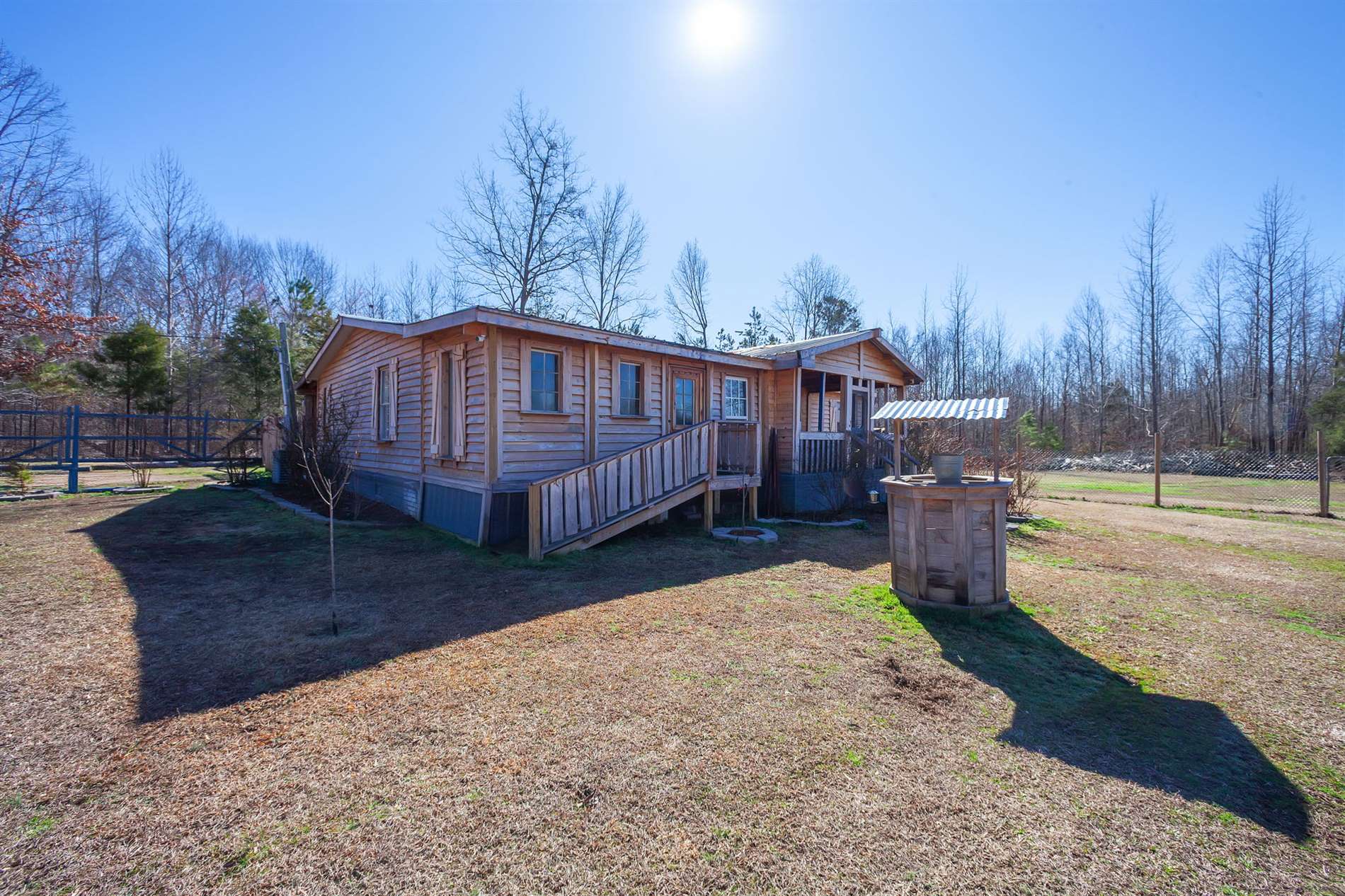 1290 Sycamore Dr, Morris Chapel, TN 38361