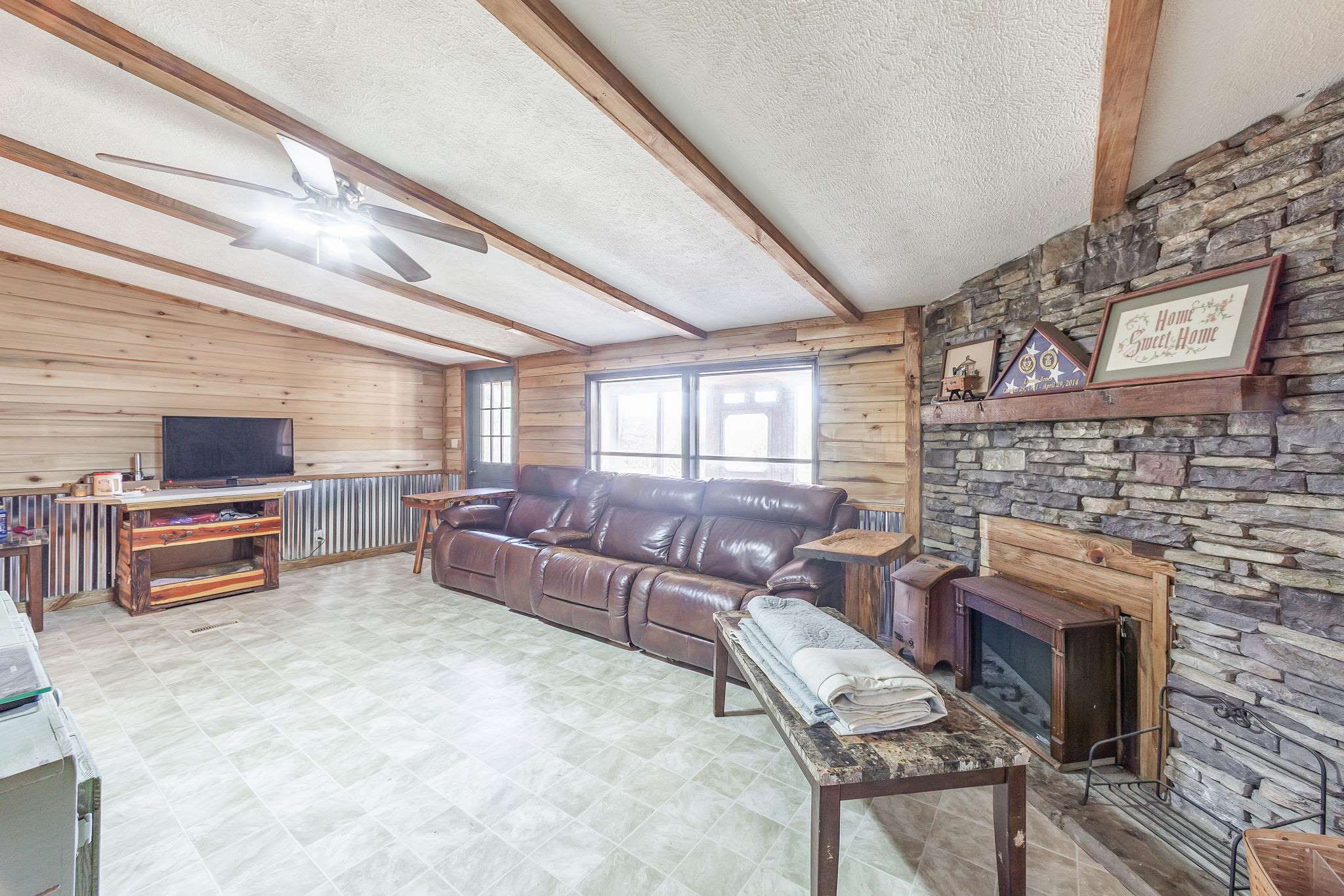 1290 Sycamore Dr, Morris Chapel, TN 38361