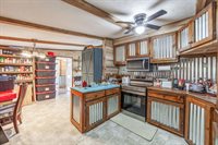 1290 Sycamore Dr, Morris Chapel, TN 38361