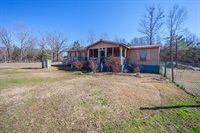 1290 Sycamore Dr, Morris Chapel, TN 38361