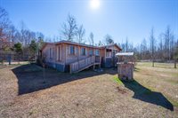 1290 Sycamore Dr, Morris Chapel, TN 38361