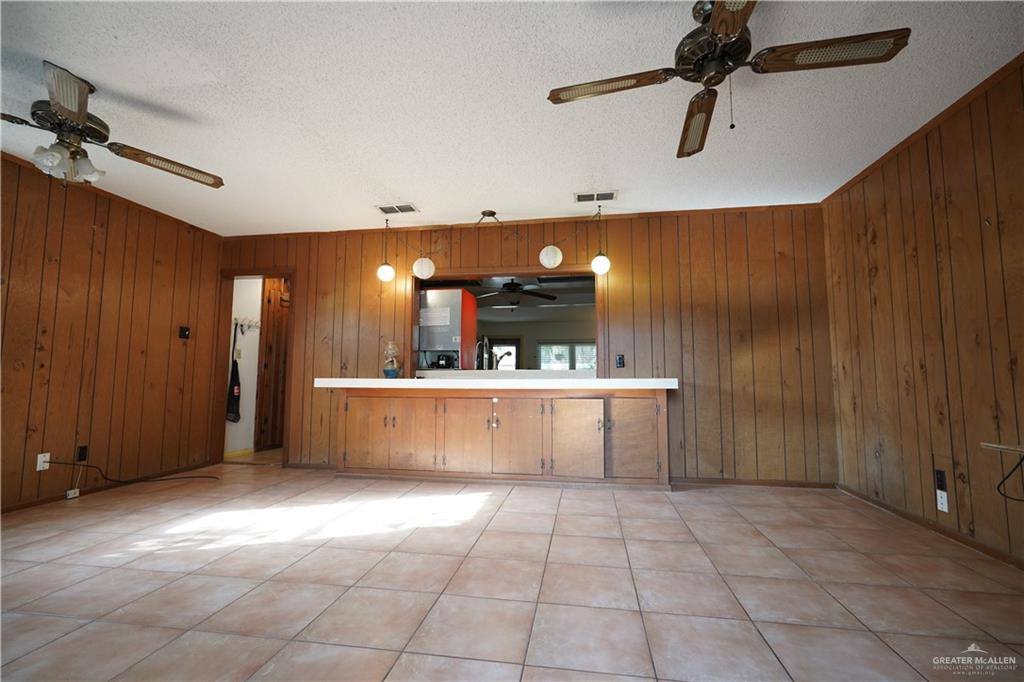 2214 East Pendleton Street, Harlingen, TX 78550