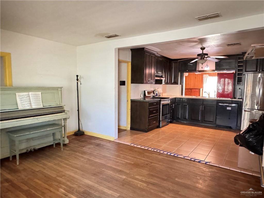 2214 East Pendleton Street, Harlingen, TX 78550