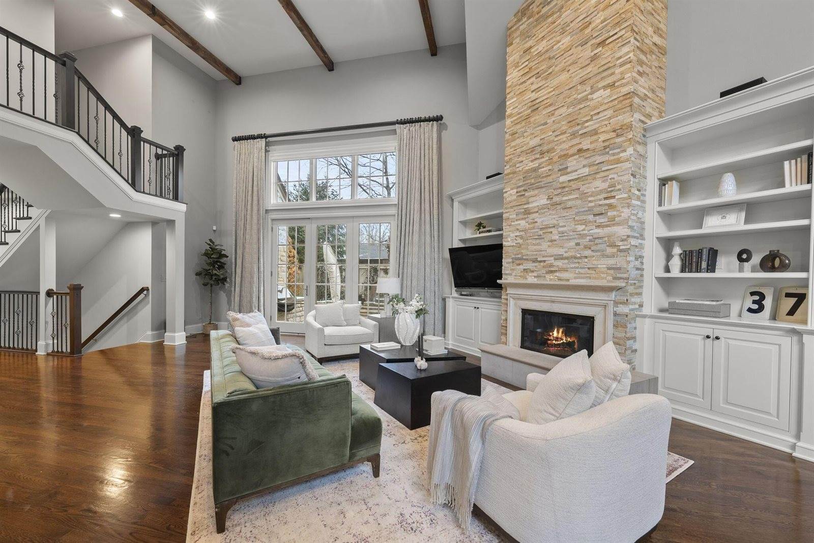 3507 River Avon Circle, Columbus, OH 43221