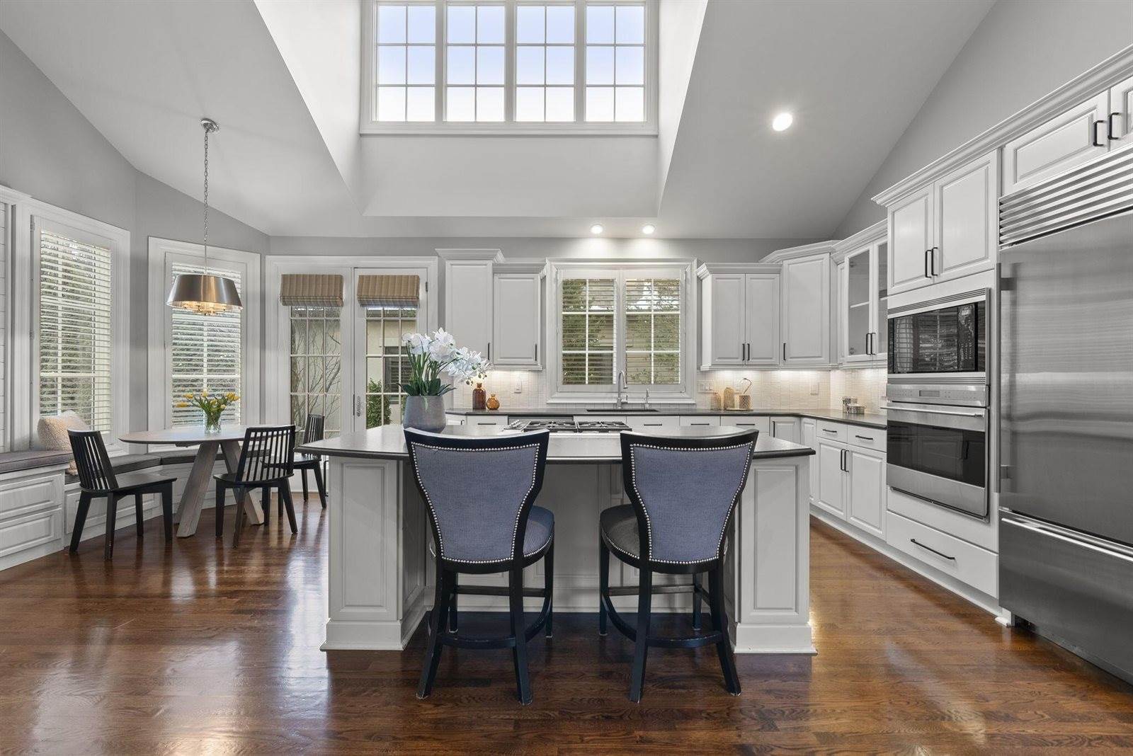 3507 River Avon Circle, Columbus, OH 43221