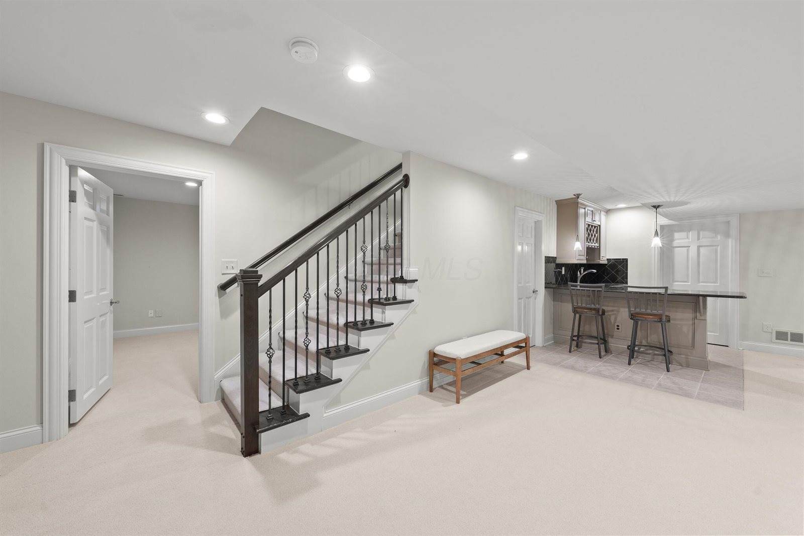 3507 River Avon Circle, Columbus, OH 43221