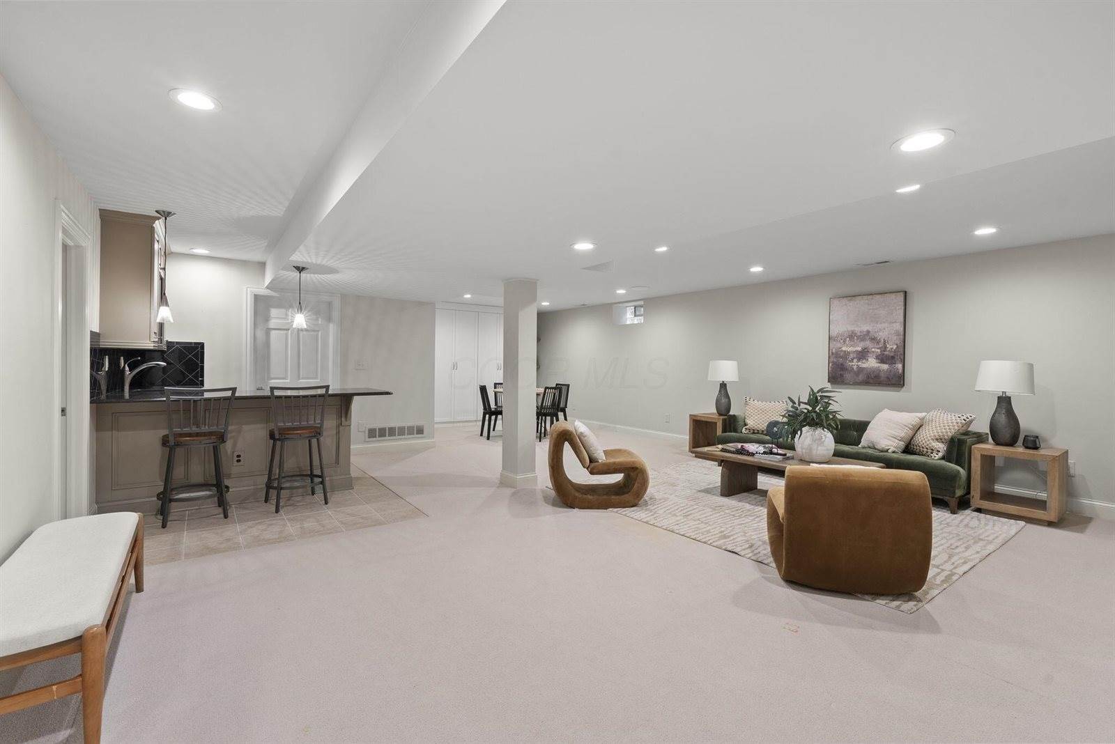 3507 River Avon Circle, Columbus, OH 43221