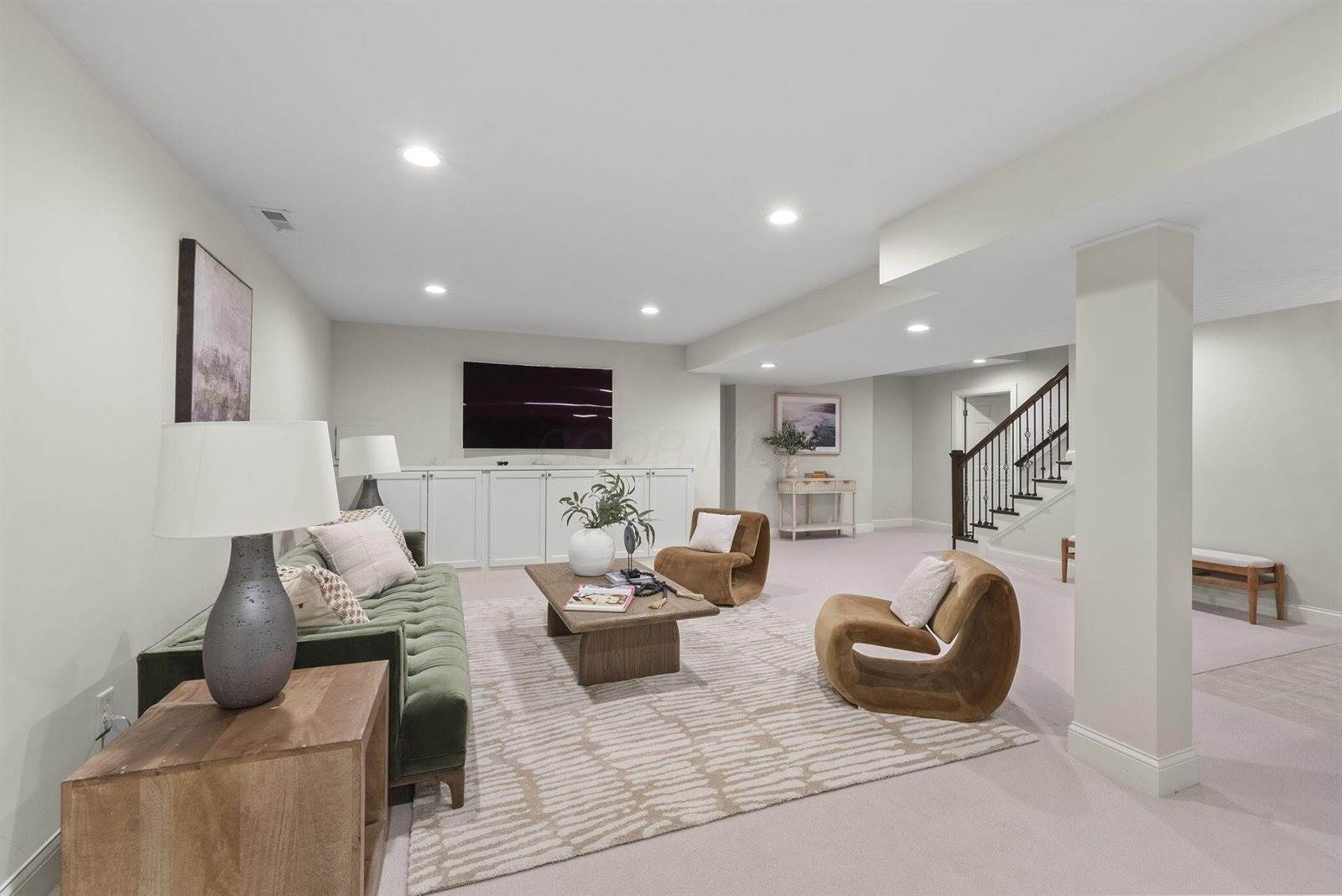 3507 River Avon Circle, Columbus, OH 43221