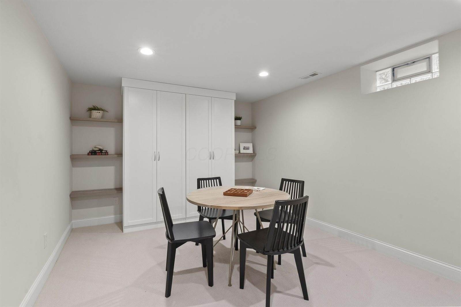 3507 River Avon Circle, Columbus, OH 43221