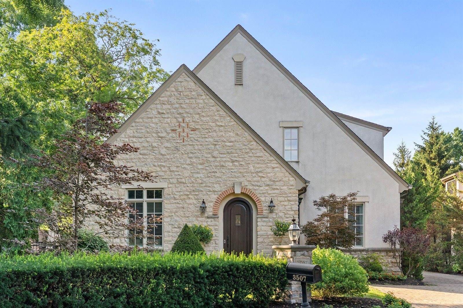 3507 River Avon Circle, Columbus, OH 43221