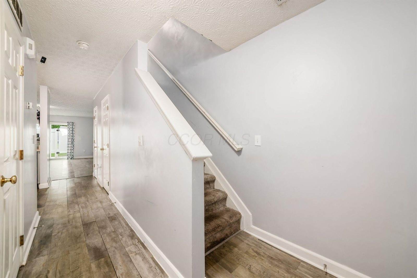 6977 Remsen Drive, Canal Winchester, OH 43110