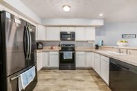 6977 Remsen Drive, Canal Winchester, OH 43110