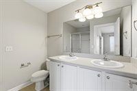 986 Shaula Drive, Columbus, OH 43240