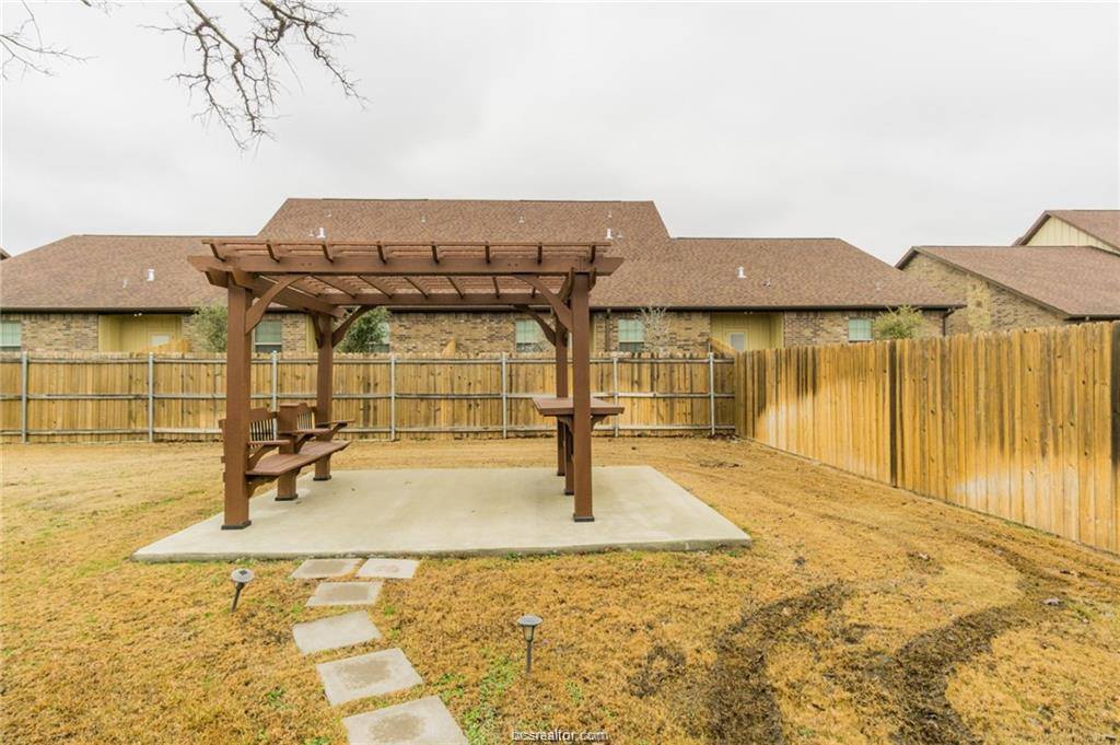 3010 Old Ironsides Drive, College Station, TX 77845