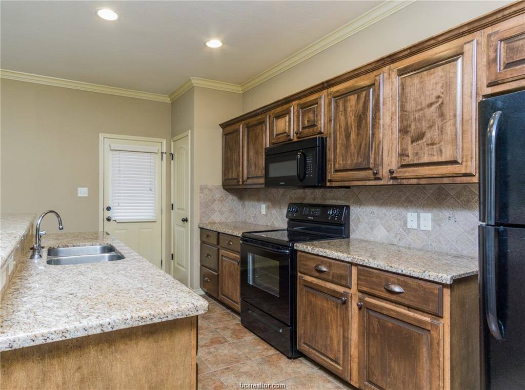 3010 Old Ironsides Drive, College Station, TX 77845